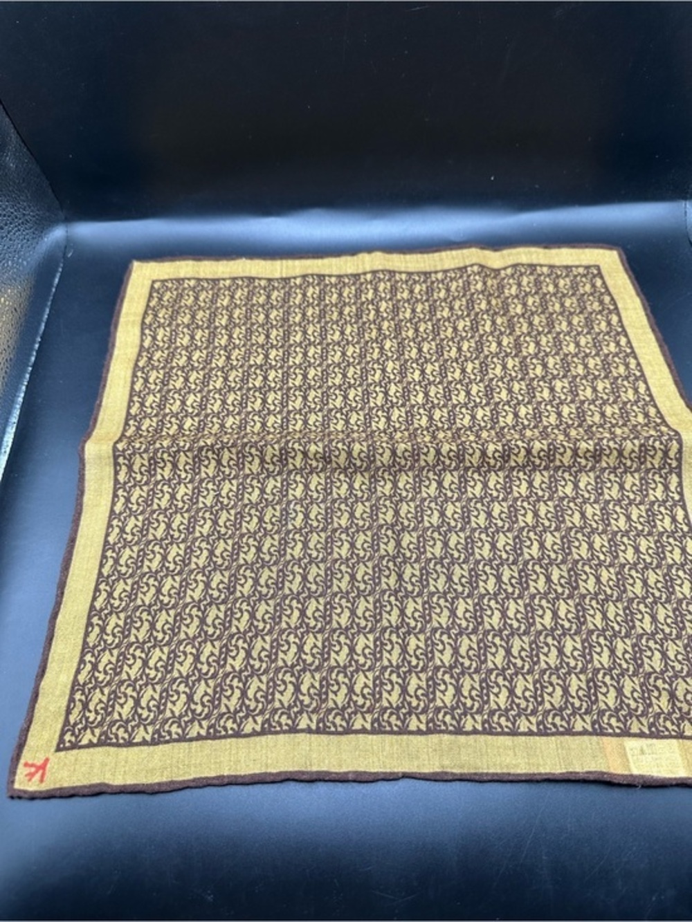 ISAIA Wool Gold Patterned Square
